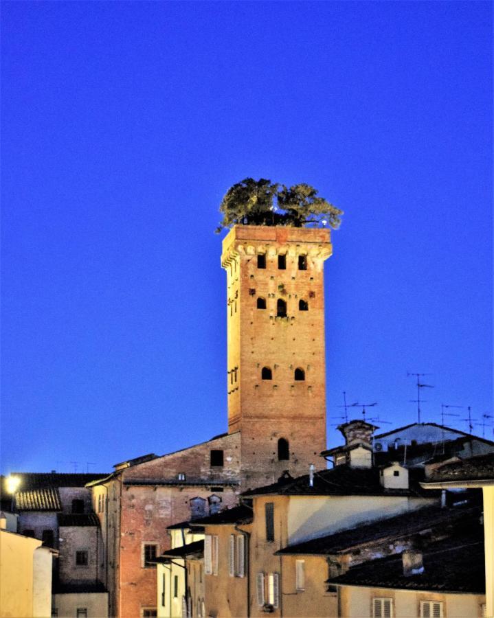 Grande Per Gruppi E Famiglie In Centro Storico A Con Terrazza E Ac * Lucca