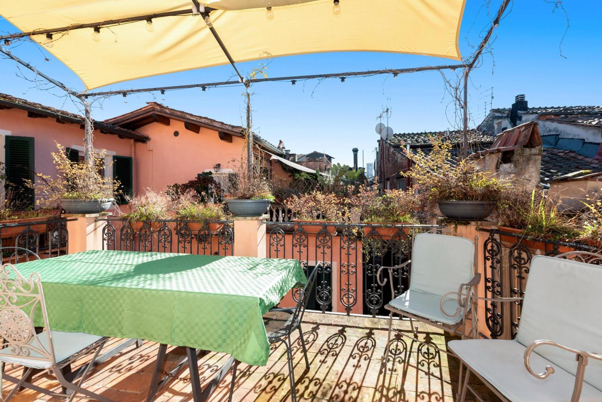 Apartamento Grande Per Gruppi E Famiglie In Centro Storico A Con Terrazza E Ac Lucca